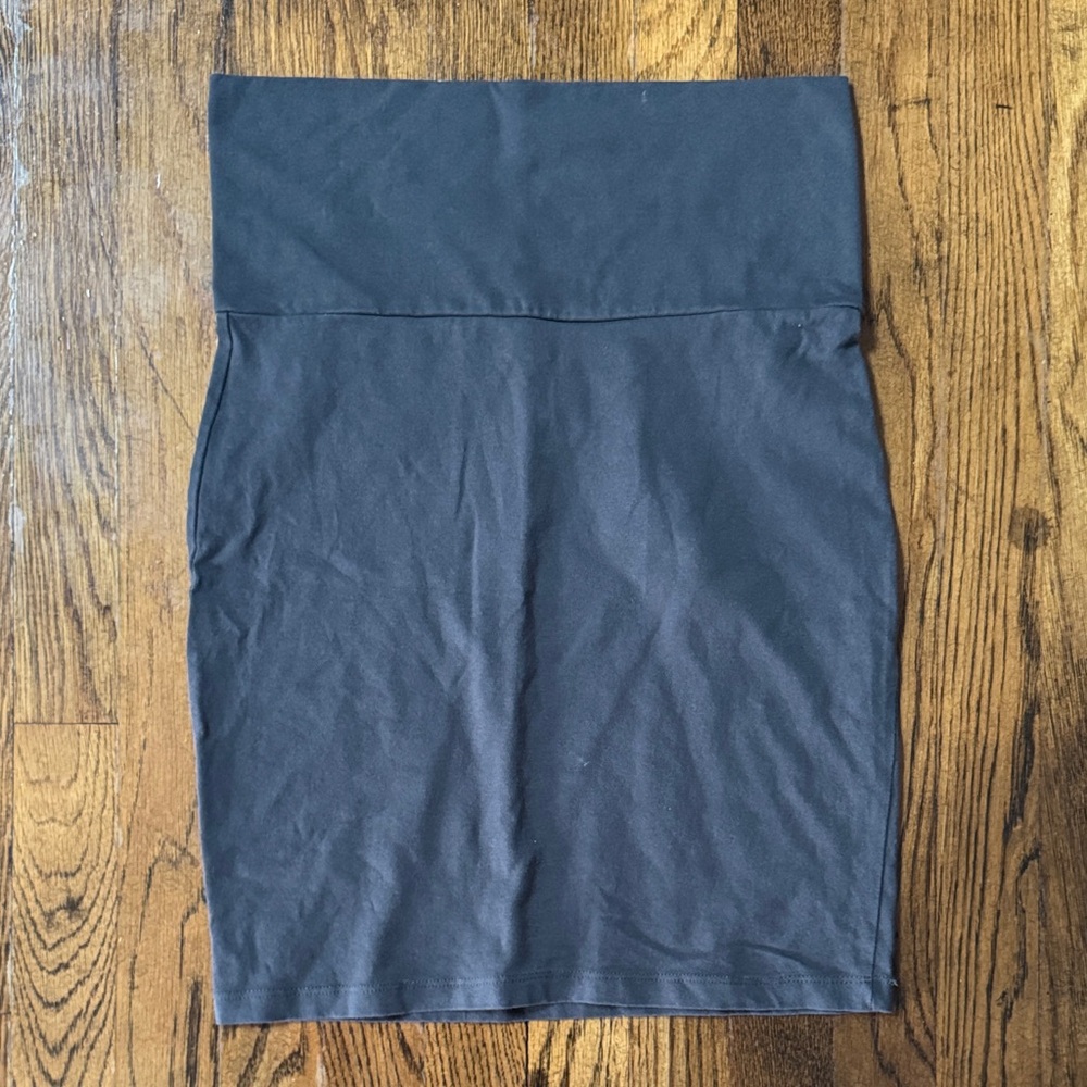 Gray Stretchy Pencil Skirt